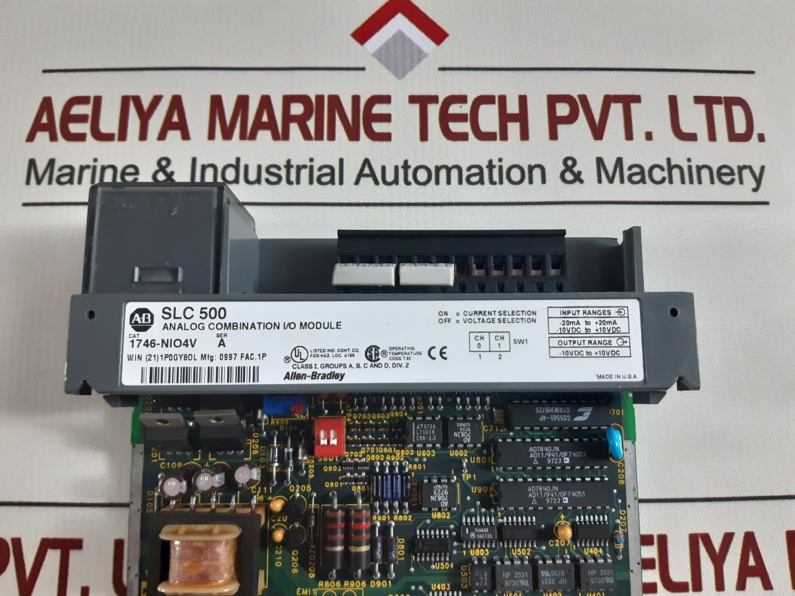 Allen-bradley 1746-nio4V Analog Combination I/O Module Ser A
