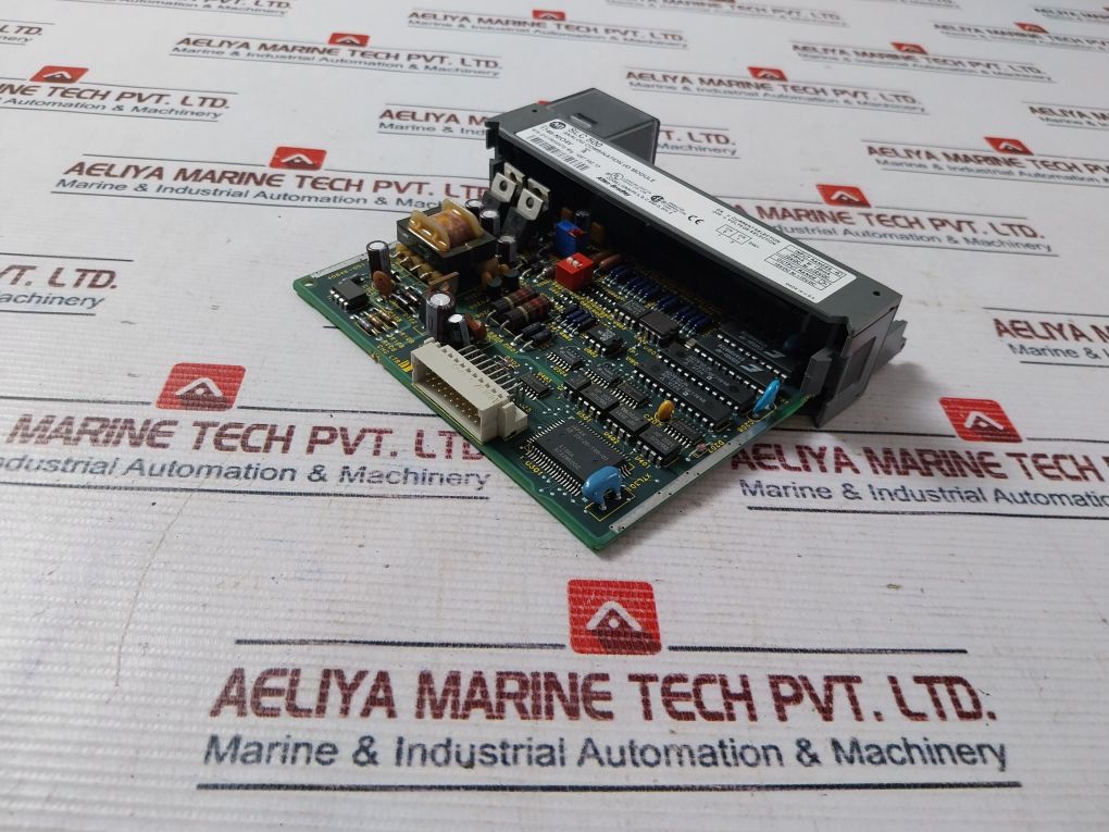 Allen-bradley 1746-nio4V Analog Combination I/O Module Slc 500