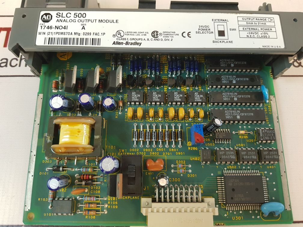 Allen-bradley 1746-no4I Ser: A Analog Output Module
