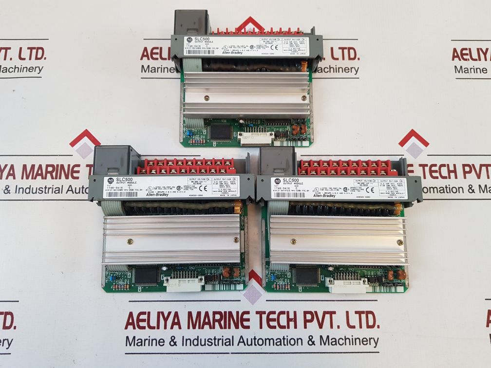 Allen-bradley Slc500 1746-oa16 Ser: C Output Module