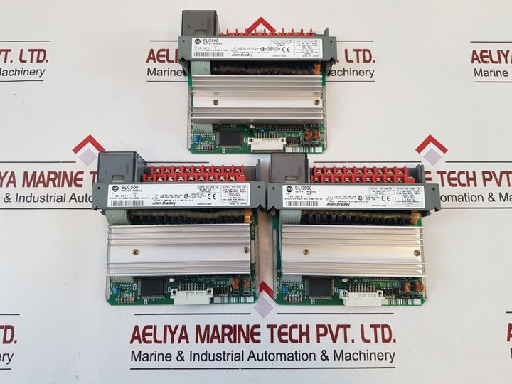 Allen-bradley Slc500 1746-oa16 Ser: C Output Module