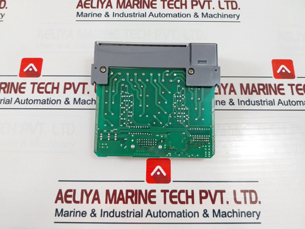 Allen-bradley 1746-ow16 Relay Plc Output Module 16