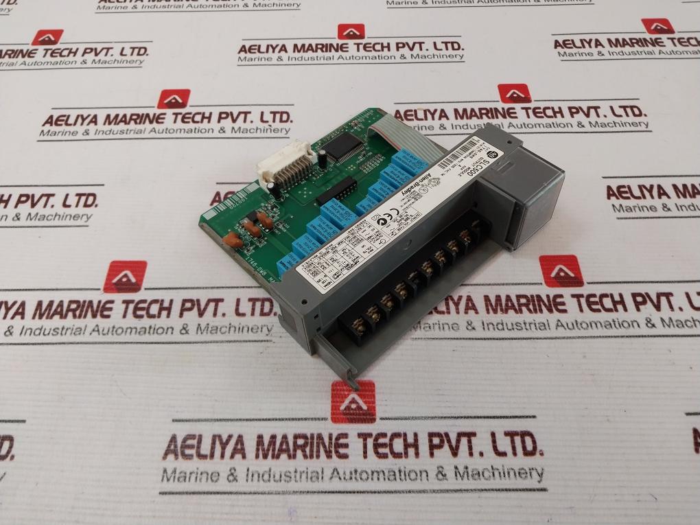 Allen-bradley 1746-ow8 Output Relay Module