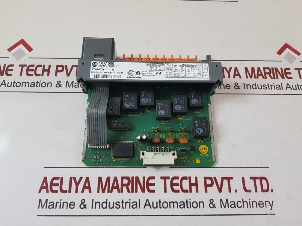 Allen-bradley 1746-ox8 Isolated Relay Output Module Ser: A 
