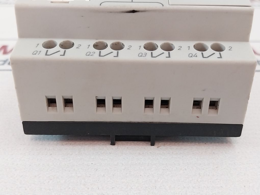 Allen-bradley 1760-l12Awa Controller