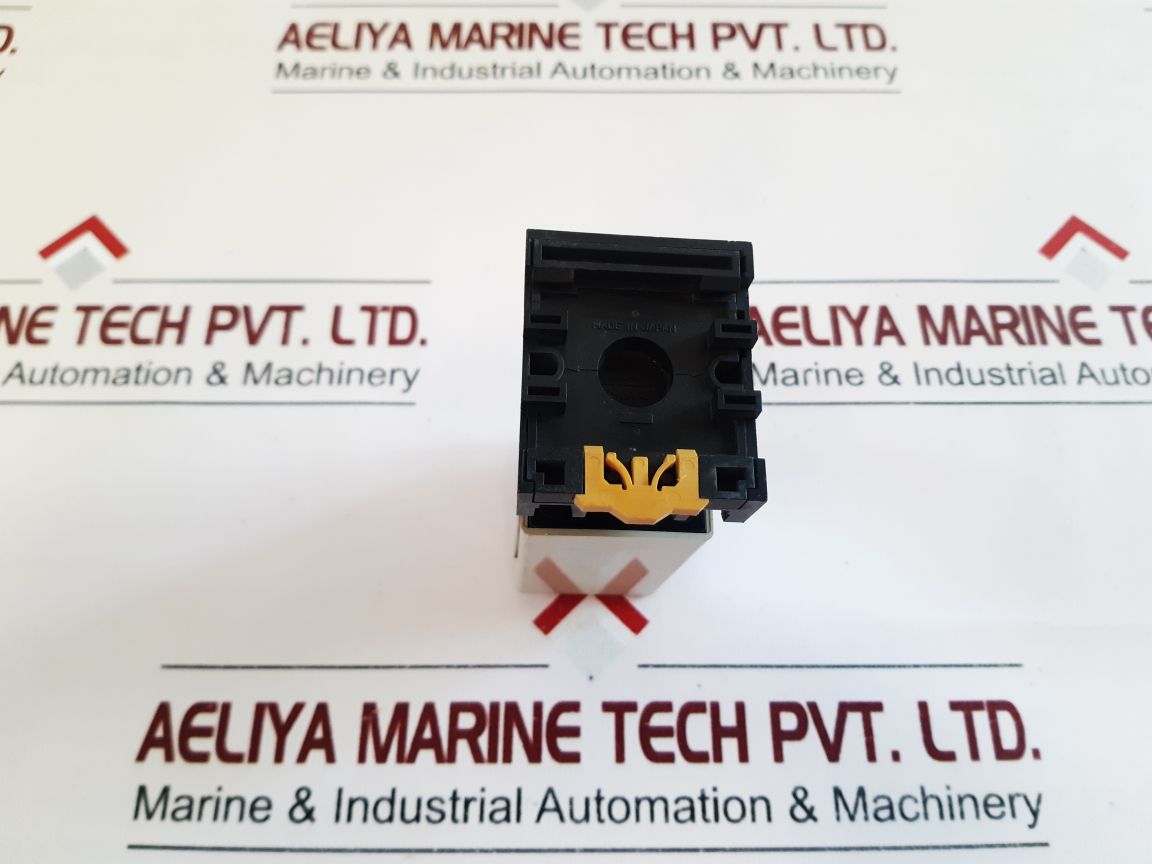 Sunflame Fe-61R Flame-eye Relay With Base Ac100/110 P-628.P-621