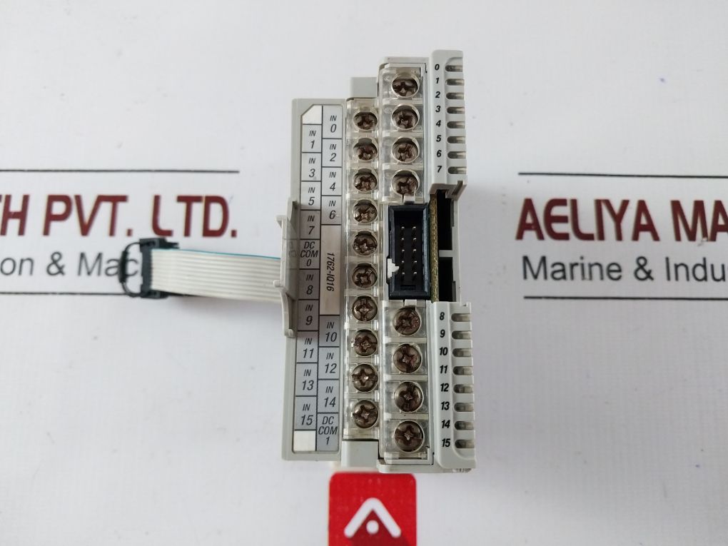 Allen-bradley 1762-iq16 Ser: A Input Module Micrologix 1200 Rev: B