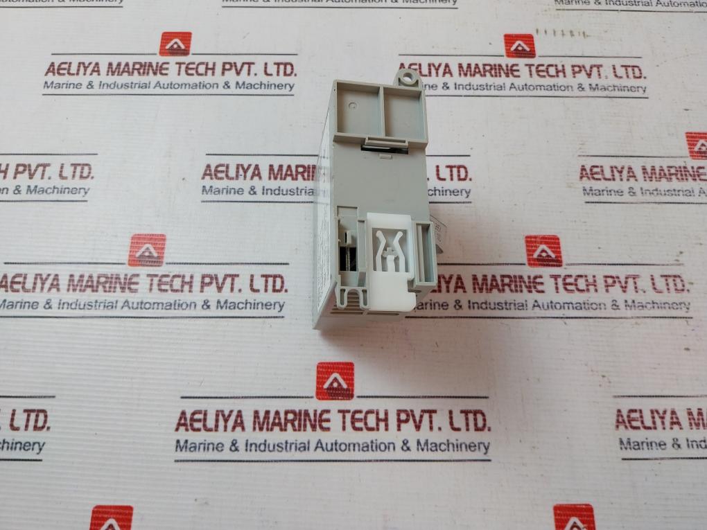 Allen-bradley 1762-iq8 Micrologix 8 Pt. 24Vdc Sink/Source Input Module