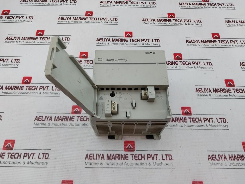 Allen-bradley 1768-pb3 Power Supply 24V Dc 7.15A