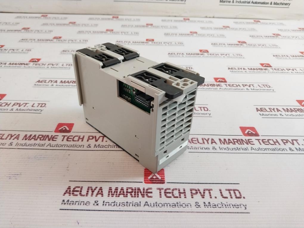 Allen-bradley 1769-ob32 32 Pt. 20.4-26.4Vdc Sourcing Output Module
