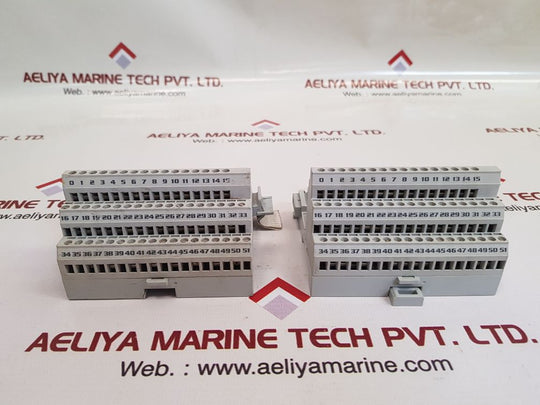 Allen-bradley 1794-tb32 Ser.A Terminal Base 96385271
