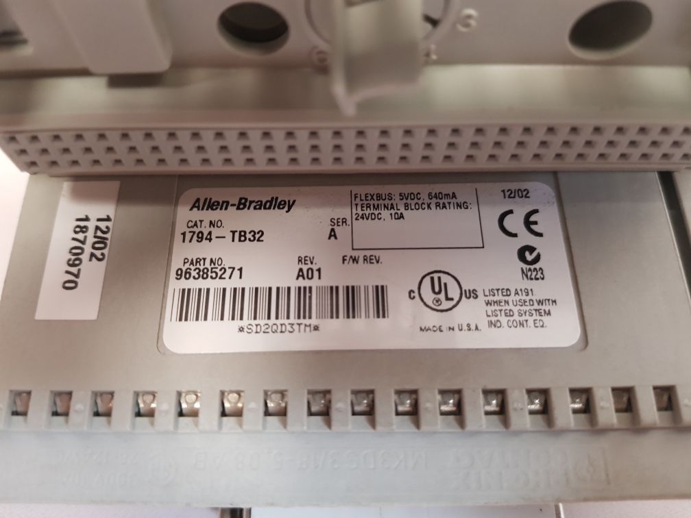 Allen-bradley 1794-tb32 Ser.A Terminal Base 96385271

