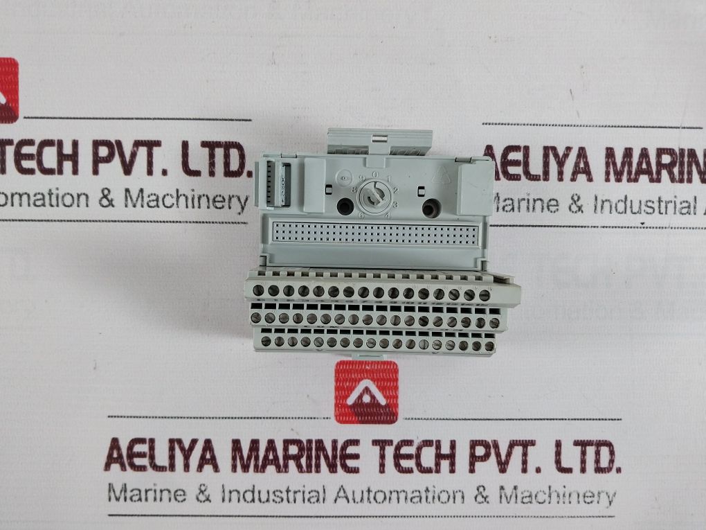 Allen-bradley 1794-tb3 Div 2