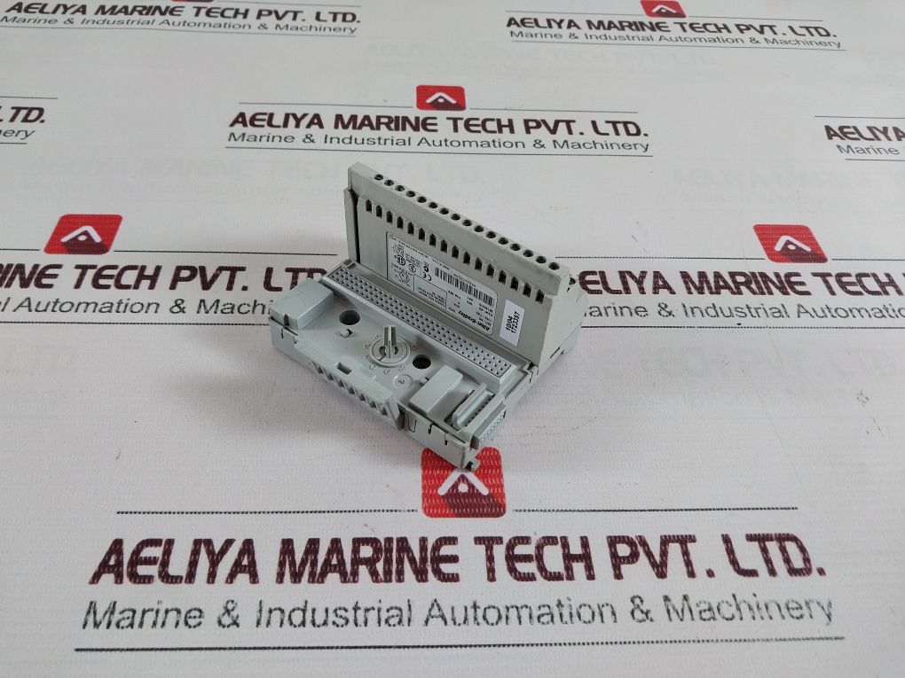 Allen-bradley 1794-tb3 Div 2