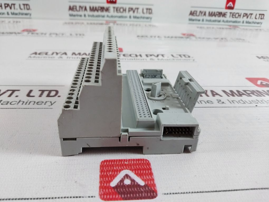 Allen-bradley 1794-tb3 Div 2