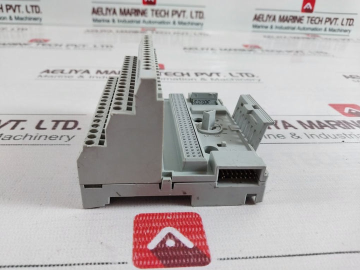 Allen-bradley 1794-tb3 Div 2