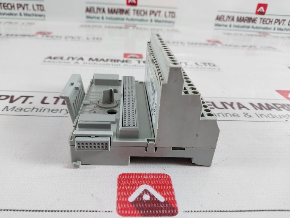 Allen-bradley 1794-tb3 Div 2