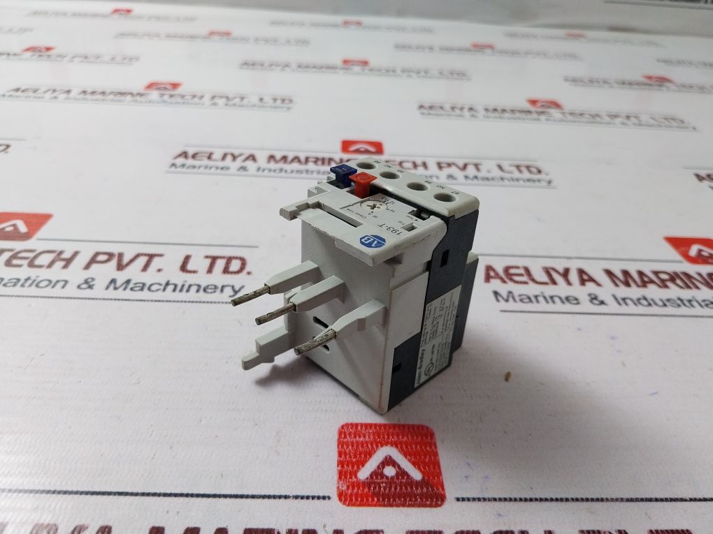 Allen-bradley 193-t1Ac16 Overload Relay