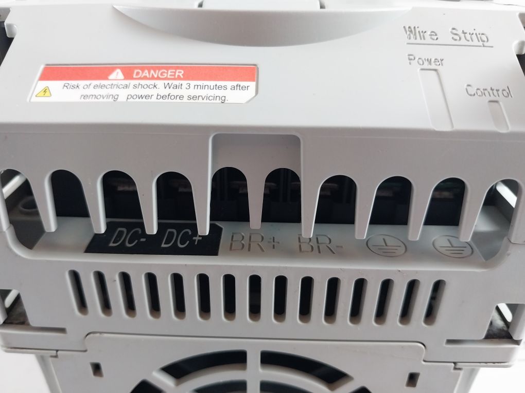 Allen-bradley 22B-d012N104 Series A Powerflex 40 Ac Drive 5.5Kw/7.5Hp