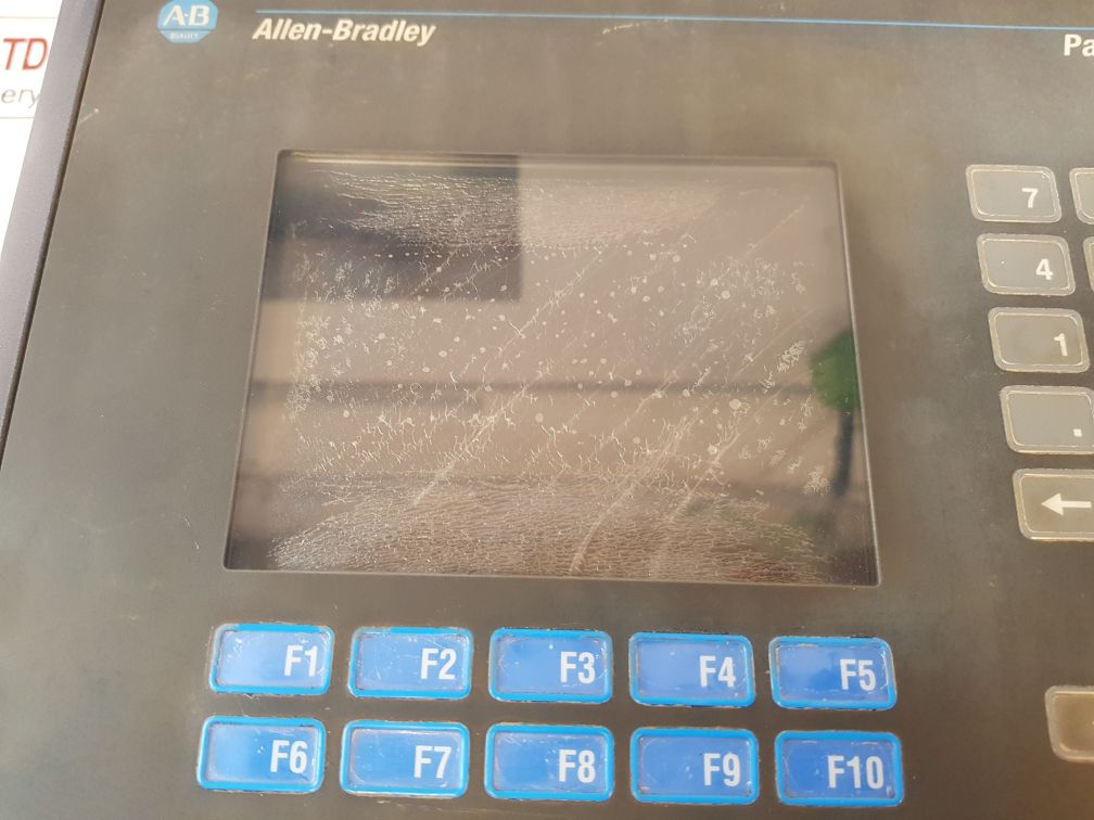 Allen-bradley 2711-k6C8L1 Panelview 600 Touch Screen Display Ser.C