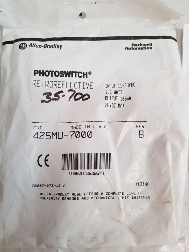 Allen-bradley 42Smu-7000 Ser: B Retroreflective Proximity Sensor