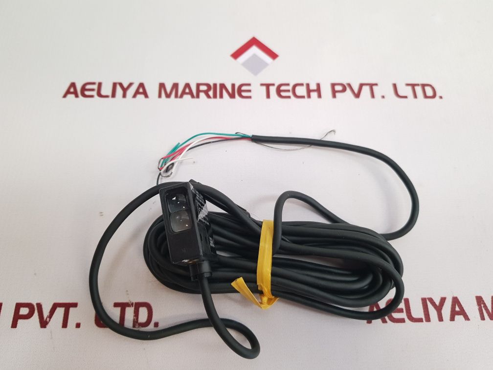 Allen-bradley 42Smu-7000 Ser: B Retroreflective Proximity Sensor