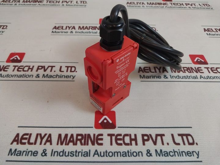Allen-bradley 440K-h11145 Safety Interlock Switch