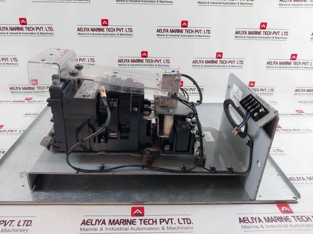 Allen-bradley 592-eehe Current Transformer 30-150A