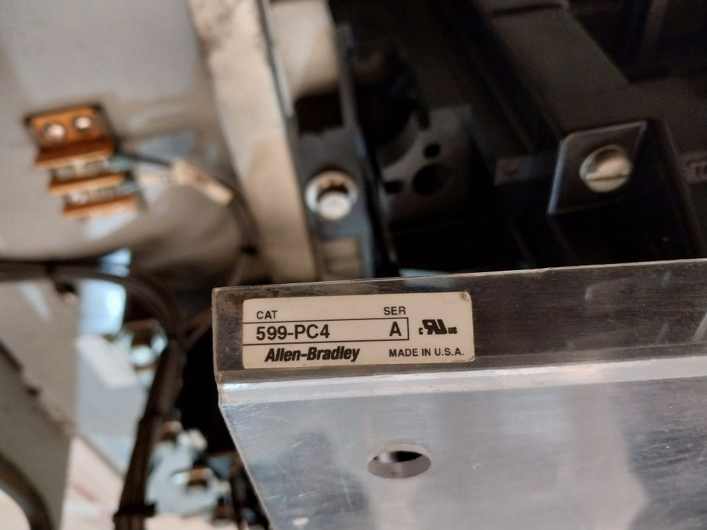 Allen Bradley 505-eod-a2M Reversing Starter 460-575V 100Hp