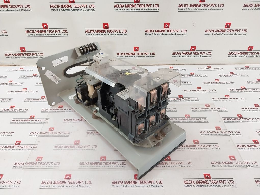 Allen-bradley 592-eehe Contactor 200V 135 A