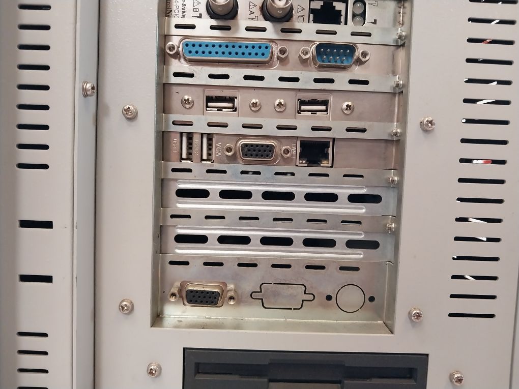 Allen-bradley 6180W-15Bp2Khdc Rev: E Ser: A Display Panel Versa View 1500W
