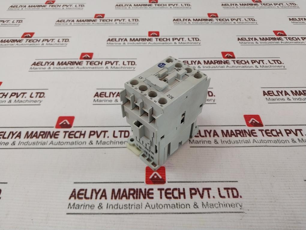 Allen-bradley 700-cf220* Control Relay Ser A 25A 3-phase