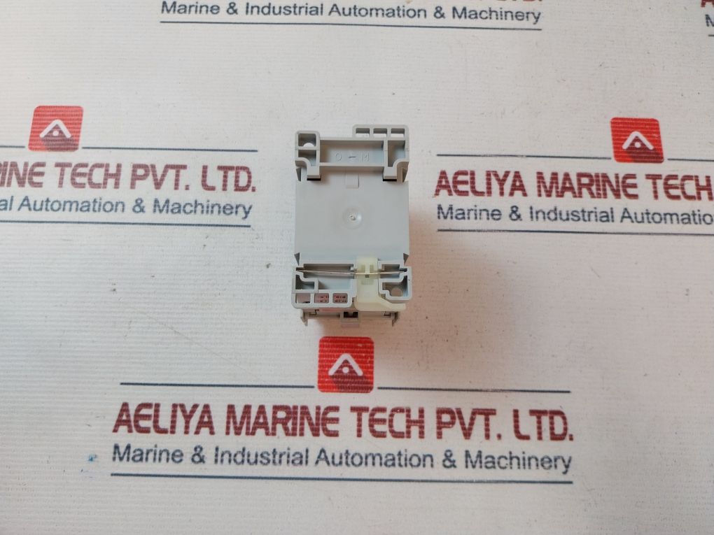 Allen-bradley 700-cf310Ej Control Relay 600V Ac