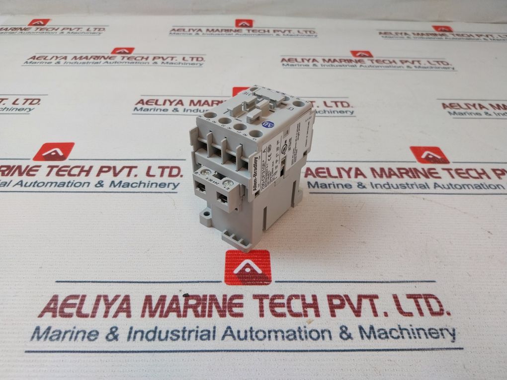 Allen-bradley 700-cf310Ej Control Relay 600V Ac