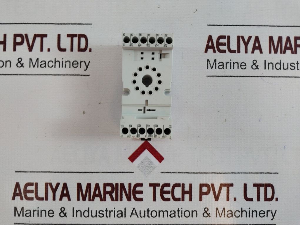 Lot Of 7X Allen-bradley 700-hn205 Relay Socket Base Ser. A