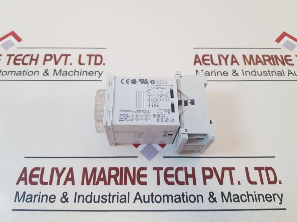 Allen-bradley 700-hr52Ta17 Ser: C Multifunction Timing Relay 0-30Sec