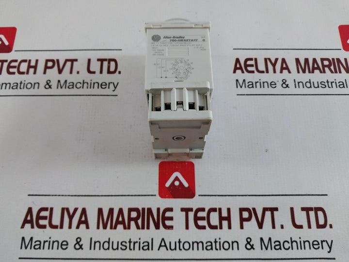 Allen-bradley 700-hr52Ta17 Multifunction Timing Relay 0-30 Min
