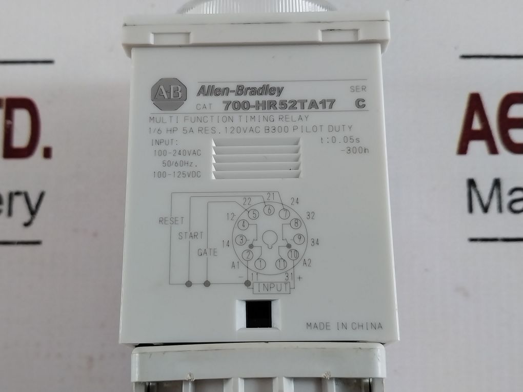Allen-bradley 700-hr52Ta17 Multifunction Timing Relay 0-30 Min
