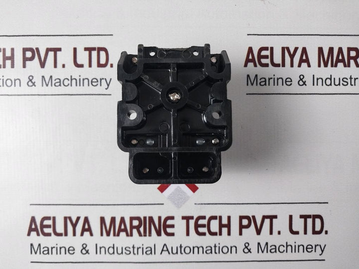 Allen-bradley 700Hg42Z24-6 Ser B Power Relay 40A, 28Vdc