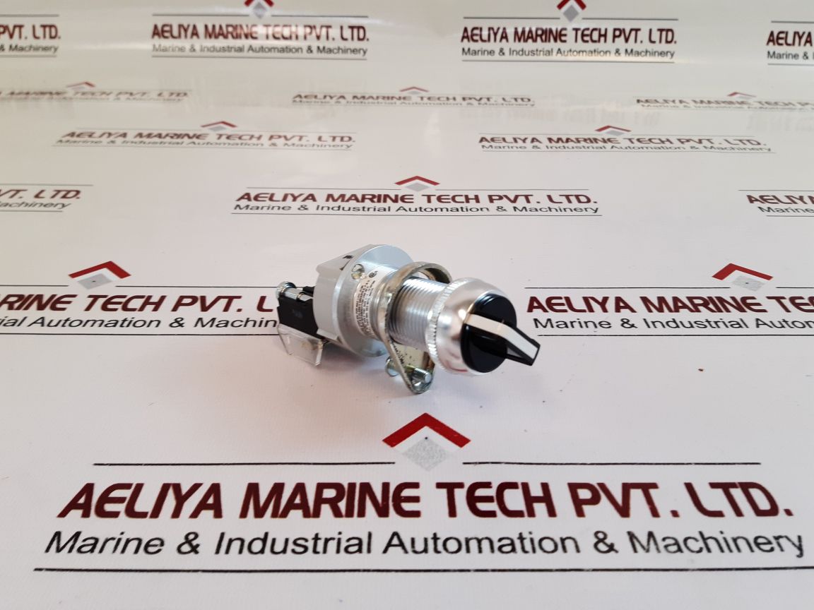 Allen-bradley 800H-hp5Kl8 Series C Selector Switch With 800T-xa