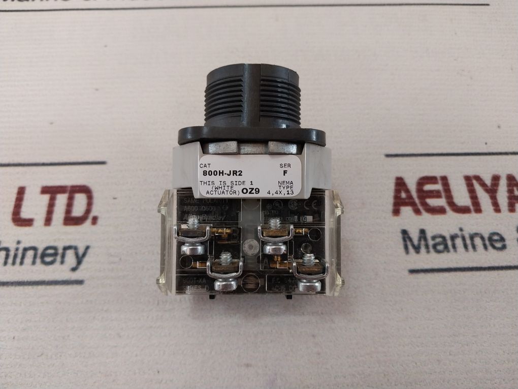 Allen-bradley 800H-jr2 Selector Switch 3 Position