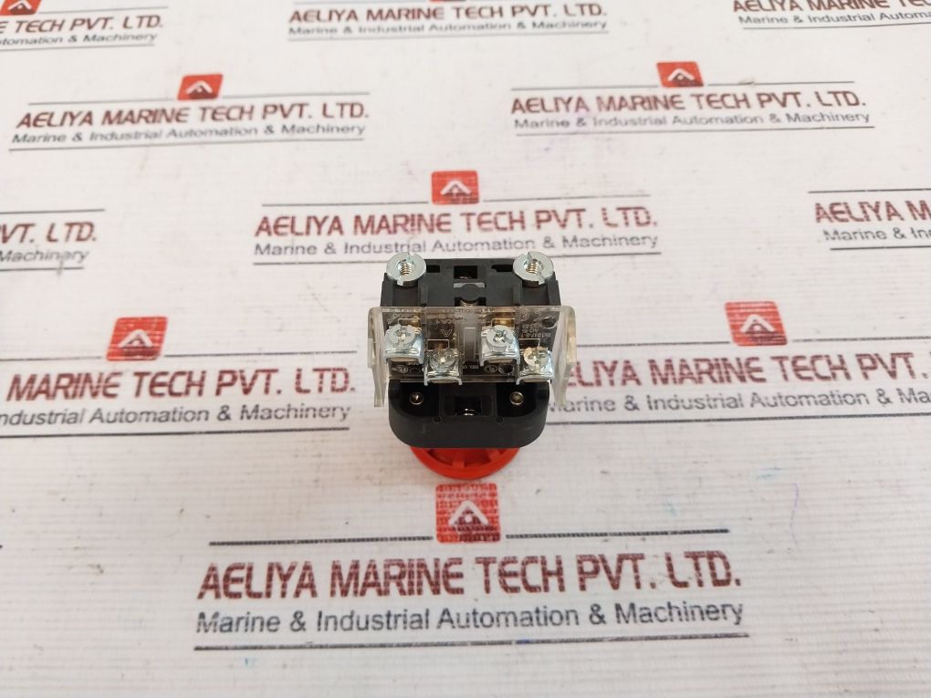 Allen-bradley 800T-fx6A1 Red Ser T Push-pull Button