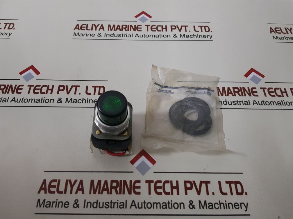 Allen-bradley 800T-pt16 Green Push Buttton