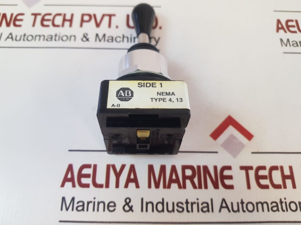 Allen-bradley 800T-t2F3 Toggle Switch