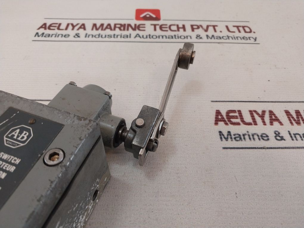 Allen-bradley 802X-a4 Limit Switch