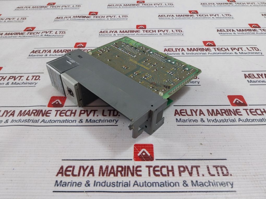 Allen-bradley Slc500 Processor Unit 1747-m11
