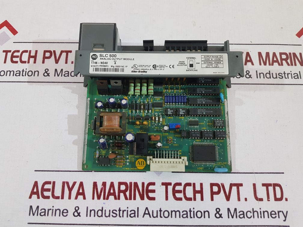 Allen-bradley Slc 500 1746-no4V Analog Output Module