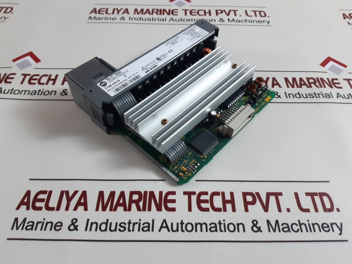 Allen-bradley Slc 500 1746-oa16 Output Module Ser C