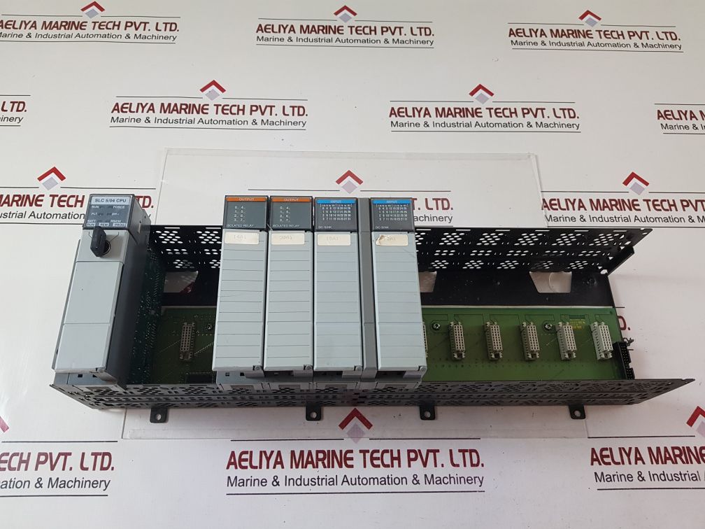 Allen-bradley Slc 5/04 Cpu,1746-ox8 Slc 500 Module Rack