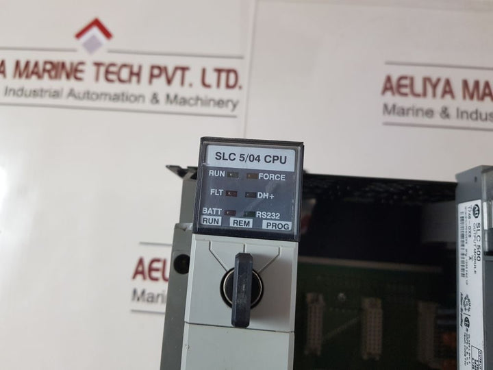 Allen-bradley Slc 5/04 Cpu,1746-ox8 Slc 500 Module Rack